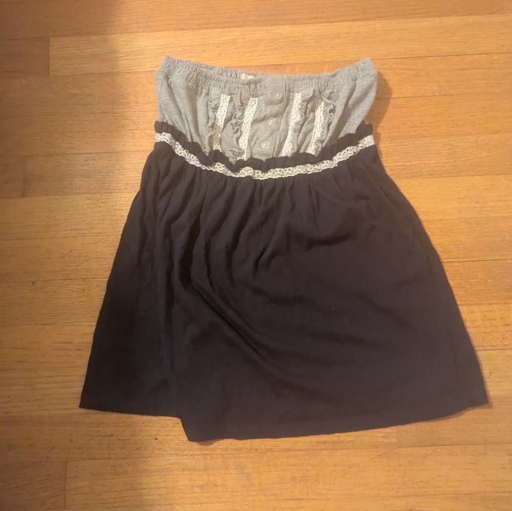 Elegant Black and Gray Women's Top